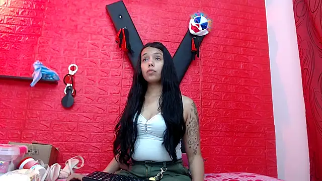 juliette18rose online show from 02/23/26, 07:36