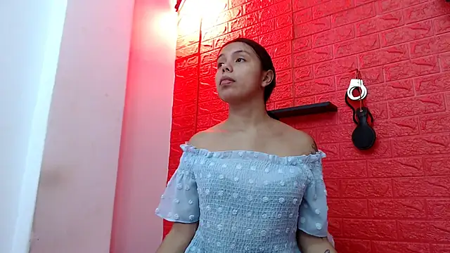 juliette18rose online show from 02/05/26, 07:43