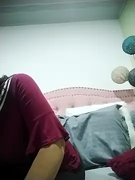 RosseLaure online show from 02/04/26, 02:28