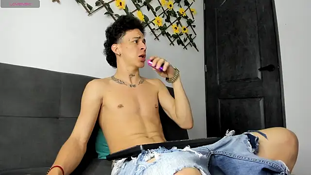 Maxxx bigcockx online show from 05/24/26, 03:28