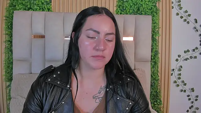 JeniferPowell nm online show from 04/15/26, 07:29