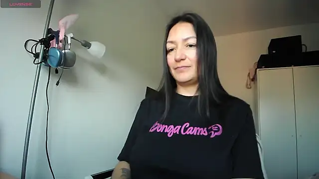 Yulian Milf online show from 03/21/26, 10:09