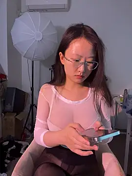 Snapshot of kaixin66 chatting on 06/19/26, 07:03 kaixin66 online show from 06/19/26, 07:03
