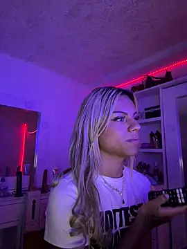 andyy x online show from 04/30/26, 02:46