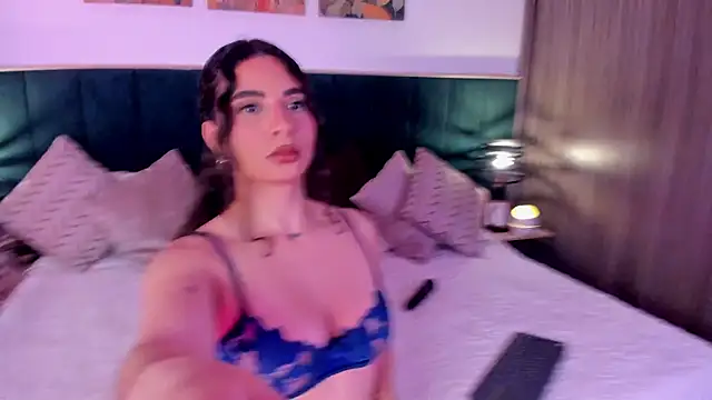 Snapshot of IrinaBlanc chatting on 02/22/26, 01:30 IrinaBlanc online show from 02/22/26, 01:30