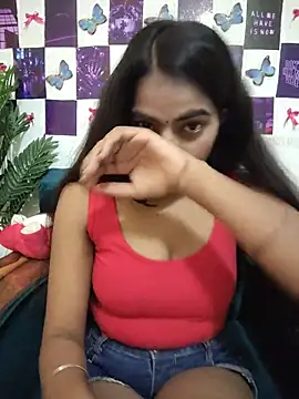 Snapshot of Alisha_Babyy chatting on 07/19/26, 02:42 Alisha Babyy online show from 07/19/26, 02:42