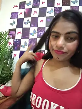 Snapshot of Alisha_Babyy chatting on 06/30/26, 02:44 Alisha Babyy online show from 06/30/26, 02:44