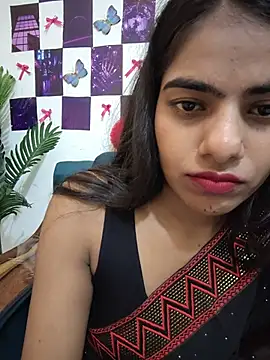 Snapshot of Alisha_Babyy chatting on 07/20/26, 10:39 Alisha Babyy online show from 07/20/26, 10:39