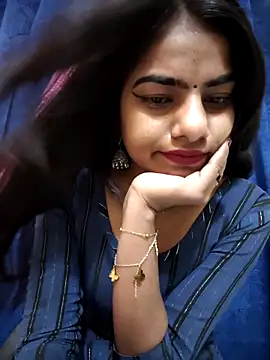 Alisha Babyy online show from 04/18/26, 02:36