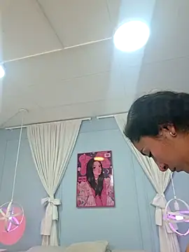 Dany Moon  online show from 03/04/26, 03:25