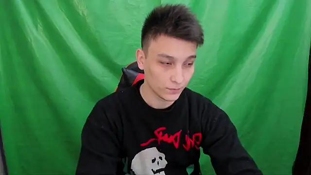 Snapshot of Justin_time111 chatting on 04/01/26, 04:48 Justin time111 online show from 04/01/26, 04:48