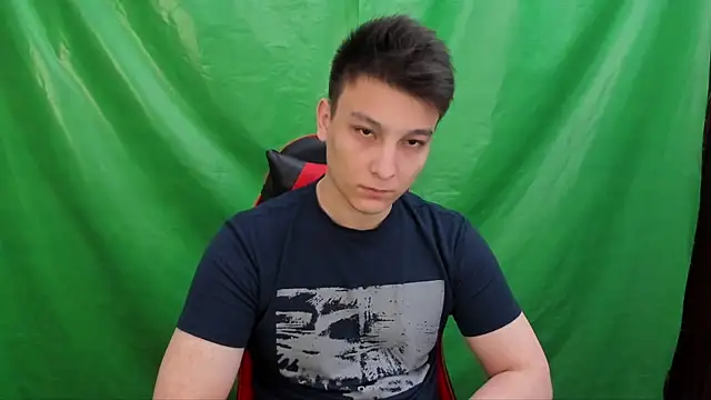 Snapshot of Justin_time111 chatting on 04/14/26, 09:47 Justin time111 online show from 04/14/26, 09:47