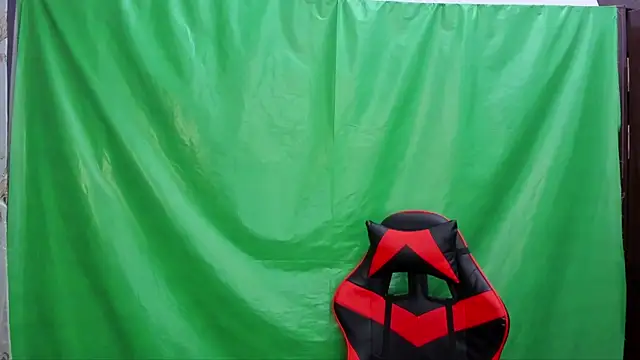 Snapshot of Justin_time111 chatting on 04/10/26, 06:31 Justin time111 online show from 04/10/26, 06:31