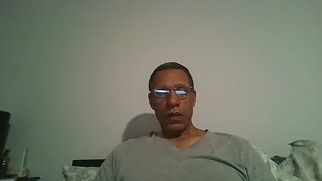 swimmer2496 online show from 01/17/26, 09:02