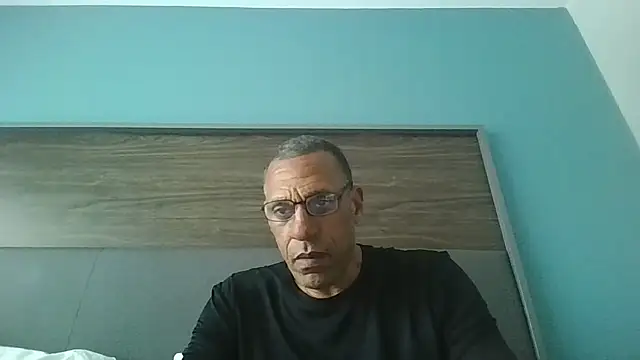 Snapshot of swimmer2496 chatting on 05/16/26, 05:56 swimmer2496 online show from 05/16/26, 05:56