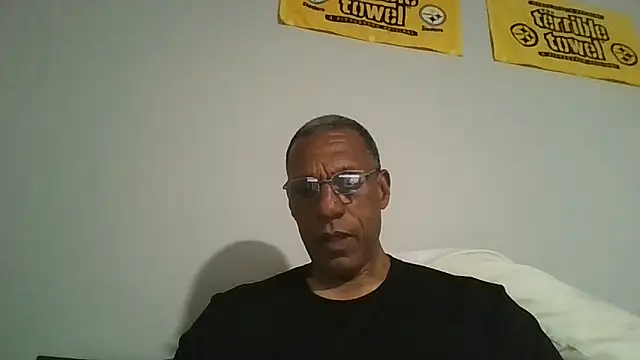 Snapshot of swimmer2496 chatting on 05/31/26, 01:22 swimmer2496 online show from 05/31/26, 01:22