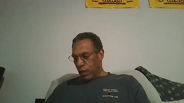 Snapshot of swimmer2496 chatting on 05/09/26, 01:20 swimmer2496 online show from 05/09/26, 01:20