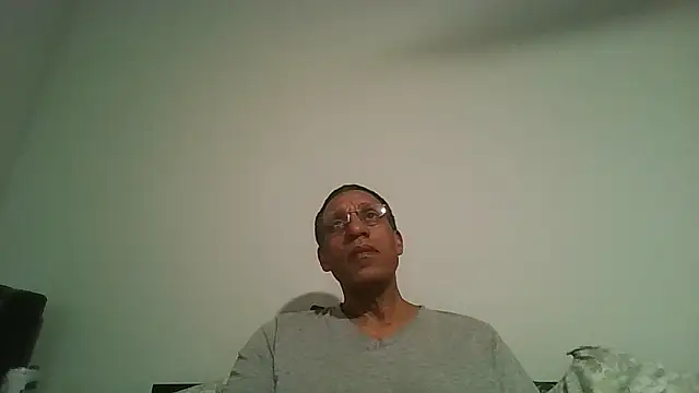 swimmer2496 online show from 01/18/26, 09:13