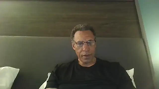 Snapshot of swimmer2496 chatting on 05/16/26, 06:34 swimmer2496 online show from 05/16/26, 06:34