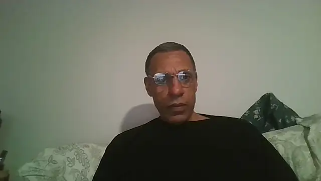 swimmer2496 online show from 02/09/26, 01:25