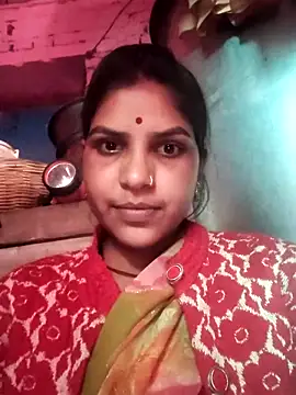 Snapshot of Radha_hot chatting on 02/15/26, 04:24 Radha hot online show from 02/15/26, 04:24