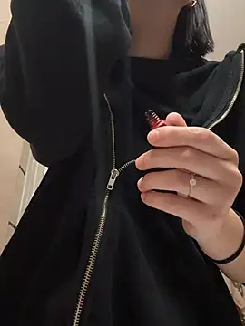 Mia  Honey online show from 01/19/26, 01:04