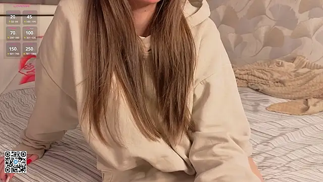 Snapshot of ShaeHeeter chatting on 02/01/26, 04:22 ShaeHeeter online show from 02/01/26, 04:22