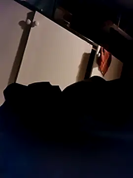 Snapshot of 01Wetlips chatting on 02/28/26, 04:01 01Wetlips online show from 02/28/26, 04:01