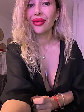 Snapshot of jenniferrein chatting on 03/02/26, 03:30 jenniferrein online show from 03/02/26, 03:30