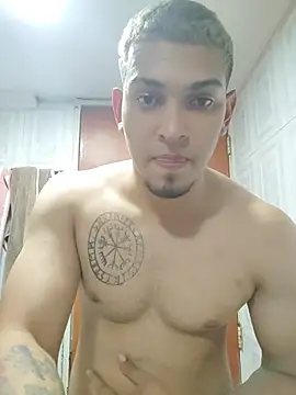 Ernesto23415 online show from 02/03/26, 01:49