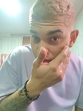 Ernesto23415 online show from 02/05/26, 01:18