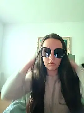 girlshy1 online show from 01/17/26, 01:47