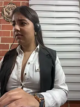 A-uroora online show from 02/19/26, 07:49