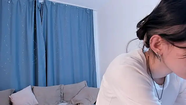 JackiYoss online show from 02/17/26, 11:51