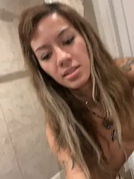 luxxlola online show from 02/03/26, 07:13