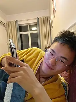 Snapshot of Aint686 chatting on 02/19/26, 02:03 Aint686 online show from 02/19/26, 02:03