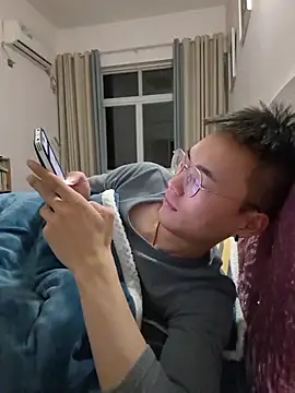 Snapshot of Aint686 chatting on 02/16/26, 06:28 Aint686 online show from 02/16/26, 06:28