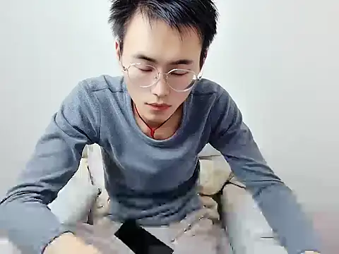 Snapshot of Aint686 chatting on 02/04/26, 11:38 Aint686 online show from 02/04/26, 11:38