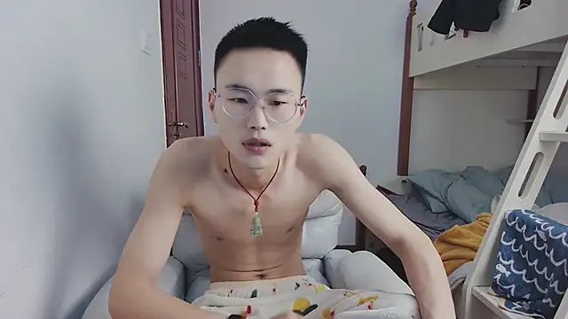 Snapshot of Aint686 chatting on 03/21/26, 11:58 Aint686 online show from 03/21/26, 11:58