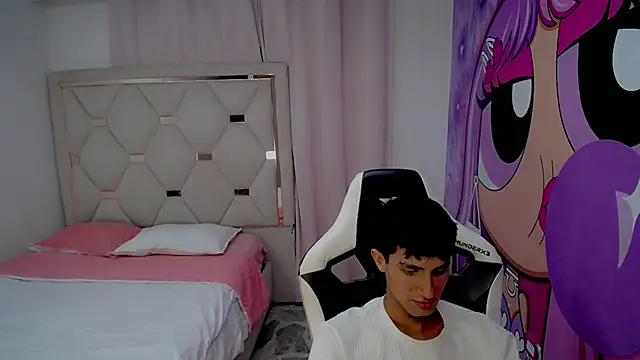 Snapshot of Akyra_latinn chatting on 02/04/26, 01:28 Akyra latinn online show from 02/04/26, 01:28