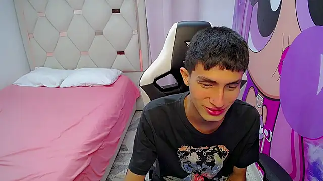 Snapshot of Akyra_latinn chatting on 02/16/26, 11:53 Akyra latinn online show from 02/16/26, 11:53