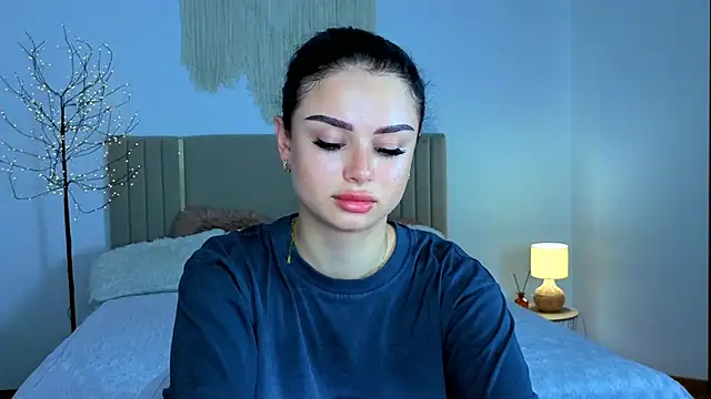 Snapshot of Silena_sky chatting on 06/30/26, 07:52 Silena sky online show from 06/30/26, 07:52