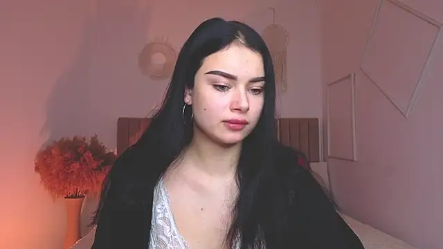 Snapshot of Silena_sky chatting on 02/27/26, 01:44 Silena sky online show from 02/27/26, 01:44