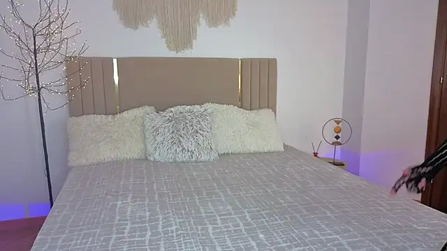 Snapshot of Silena_sky chatting on 06/08/26, 08:04 Silena sky online show from 06/08/26, 08:04