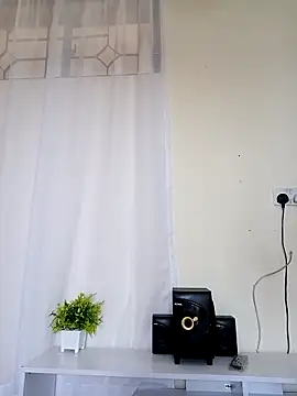 Silk Hennessy online show from 02/20/26, 10:28