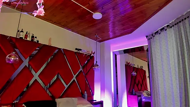 Lucia 24x online show from 03/06/26, 12:11