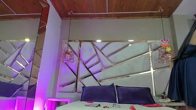 francis 20 online show from 04/11/26, 01:59