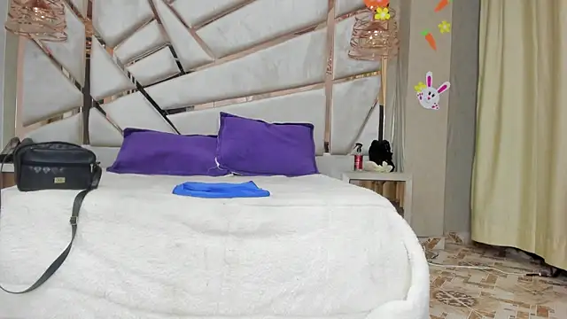 francis 20 online show from 04/15/26, 01:26