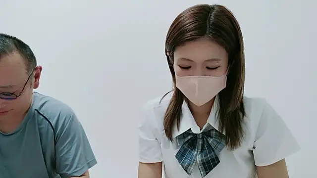 Nanase-Hina online show from 02/11/26, 01:00