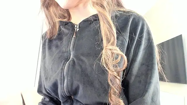 TreasaCrebs online show from 02/08/26, 06:38